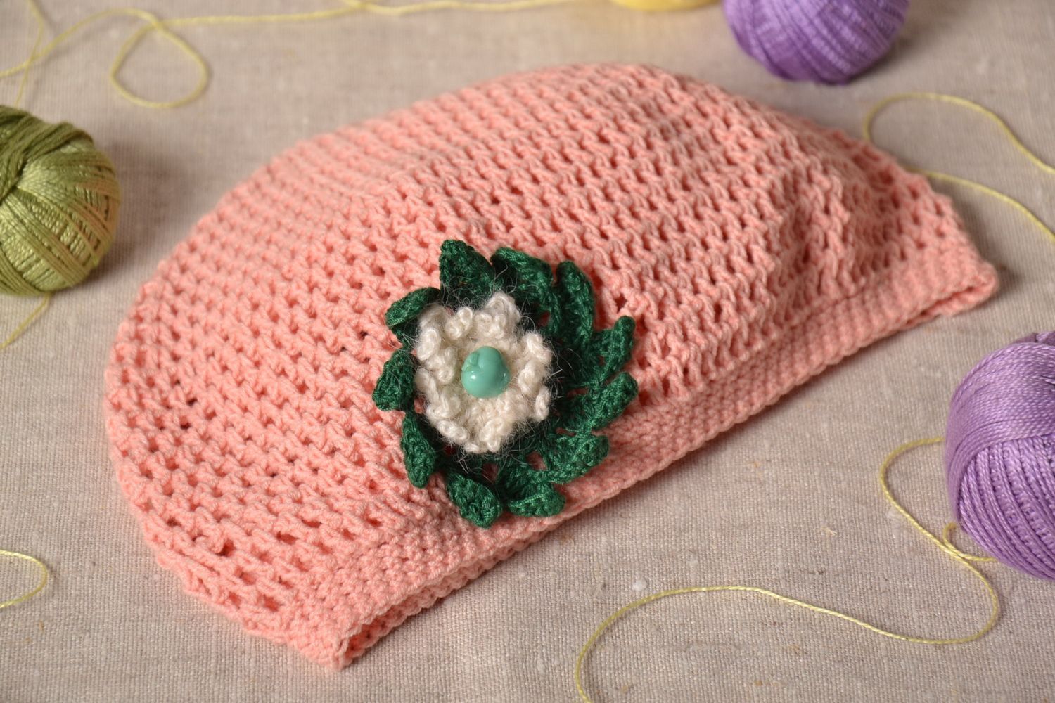 Gentle pink crochet hat photo 1