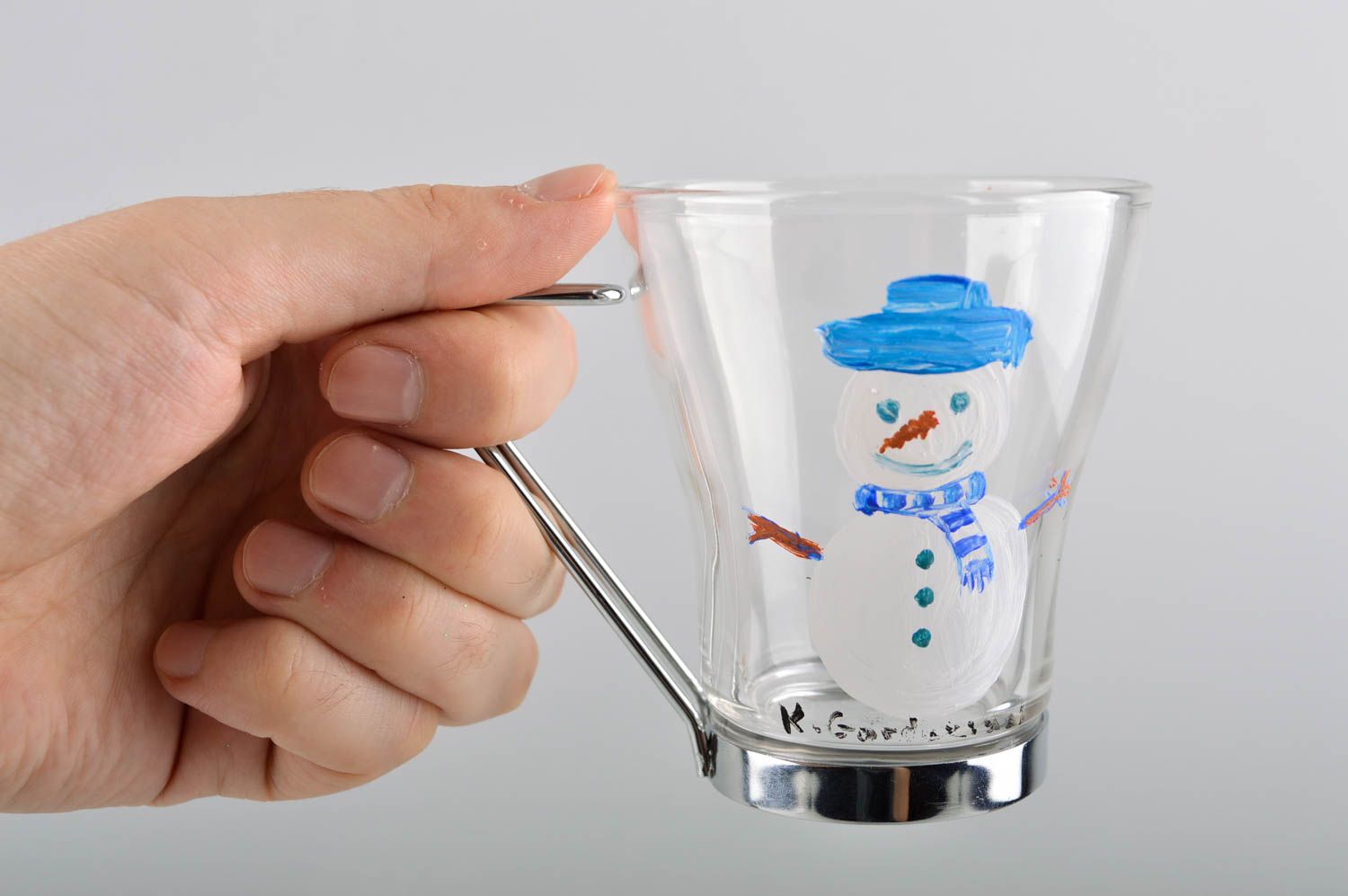 Clear glass pyramid shape teacup with metal handle and hand-painted snowman photo 5