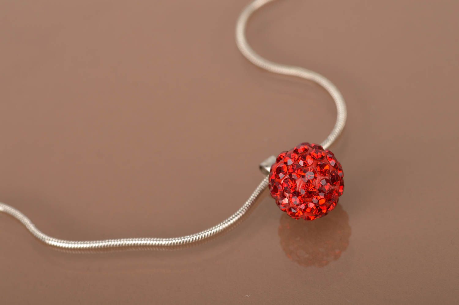 Handmade stylish pendant beautiful designer jewelry red feminine accessories photo 4