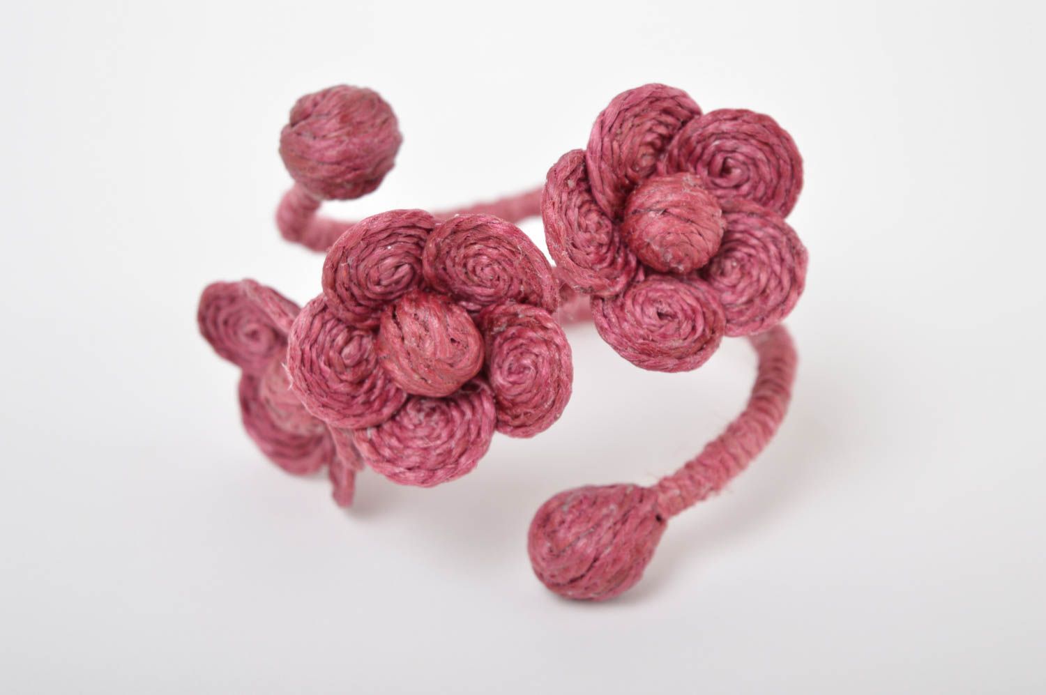 Bracelet avec fleurs Bijou fait main rose en ficelle Cadeau pour femme photo 4