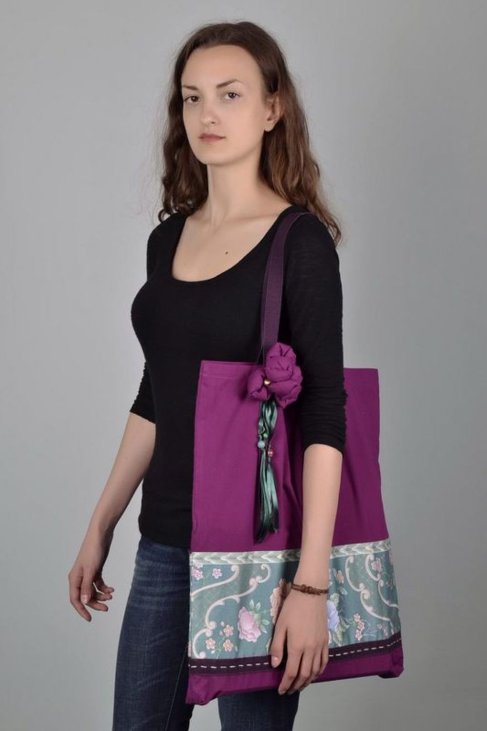 Women's handbag of violet color photo 2