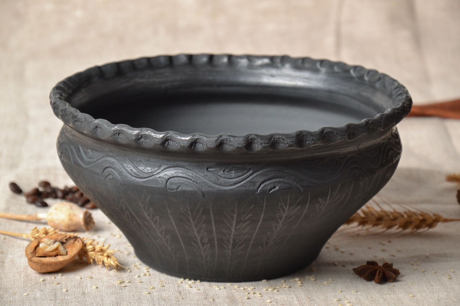 Ceramic bowl with pattern photo 1