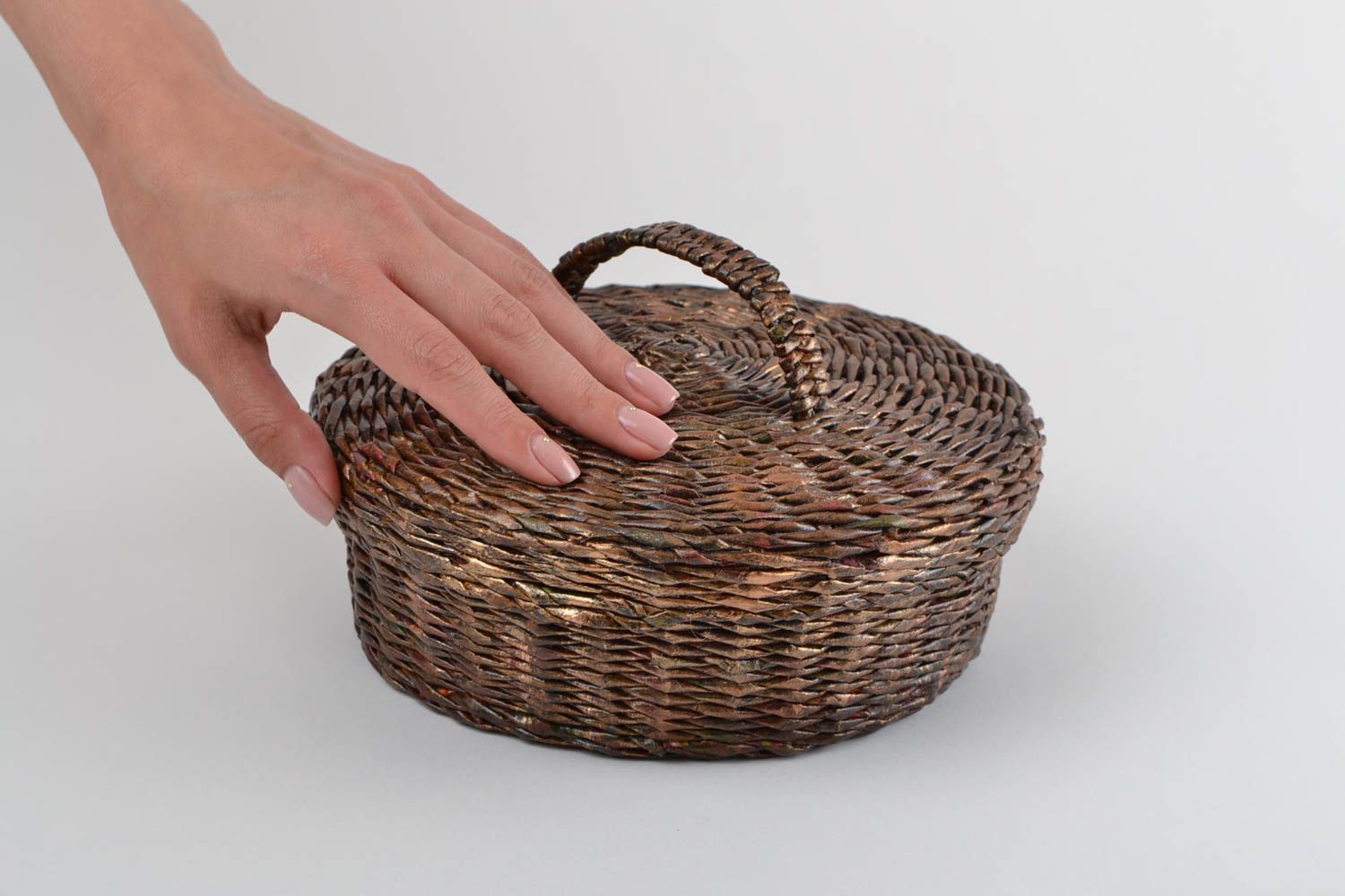 Handmade woven basket unusual present basket stylish decor basket made of paper photo 2