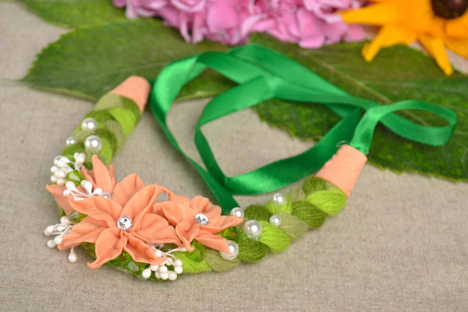Handmade Blumen Collier Modeschmuck Halskette Geschenk für Frauen aus Polymerton foto 1