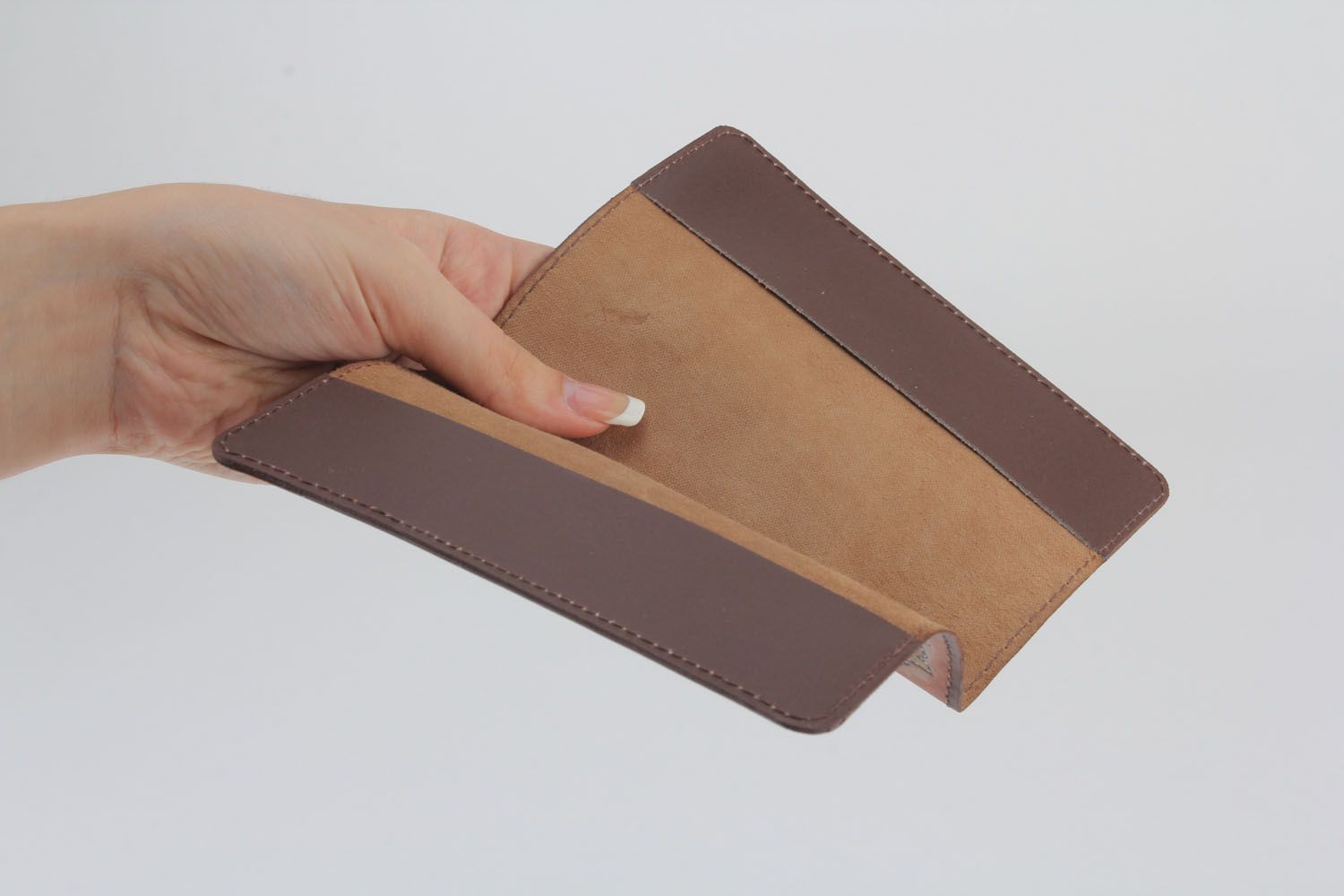 Leather cover for passport photo 4