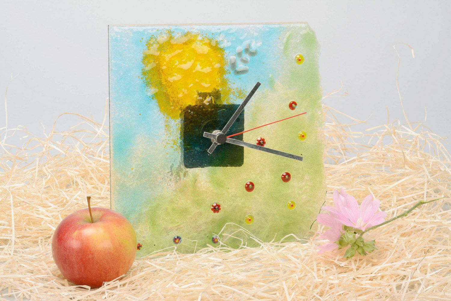 Clocks made of fusing glass Glade photo 1