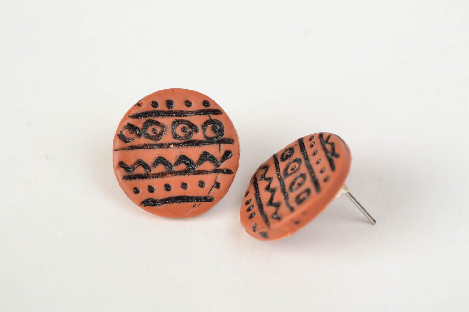 Handmade polymer clay round earrings painted with acrylics photo 4