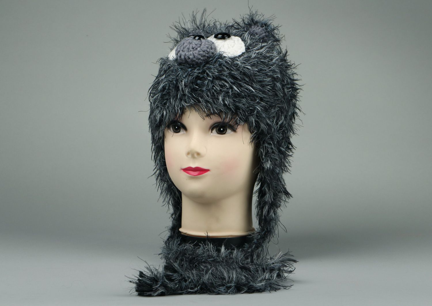 Children's knitted hat Gray bear photo 2