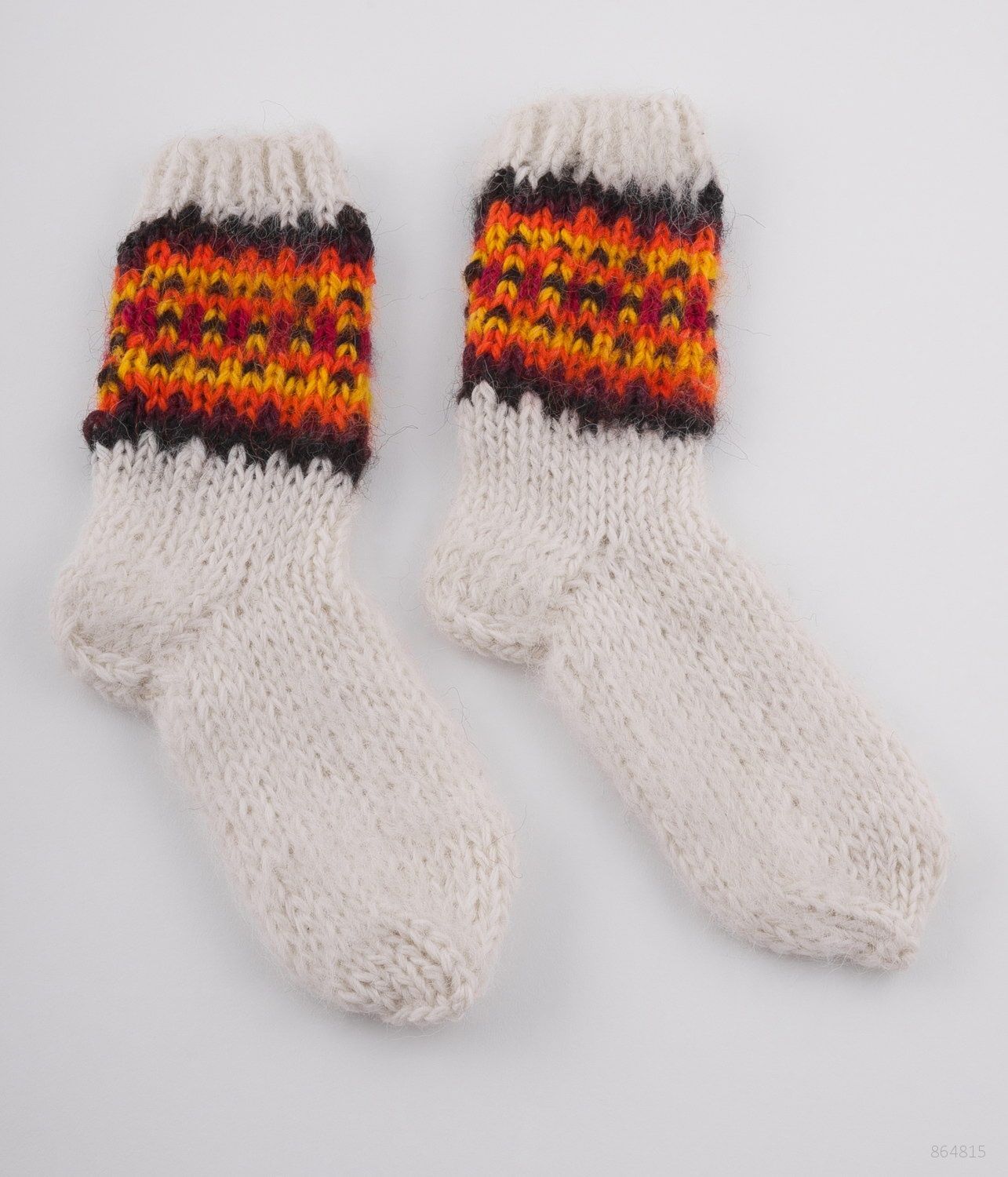 Wool women's socks with pattern  photo 7