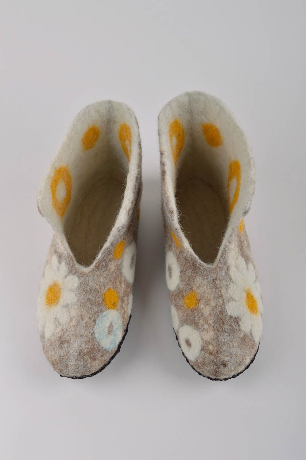Handmade warm soft slippers designer cute home shoes stylish foorwear photo 5