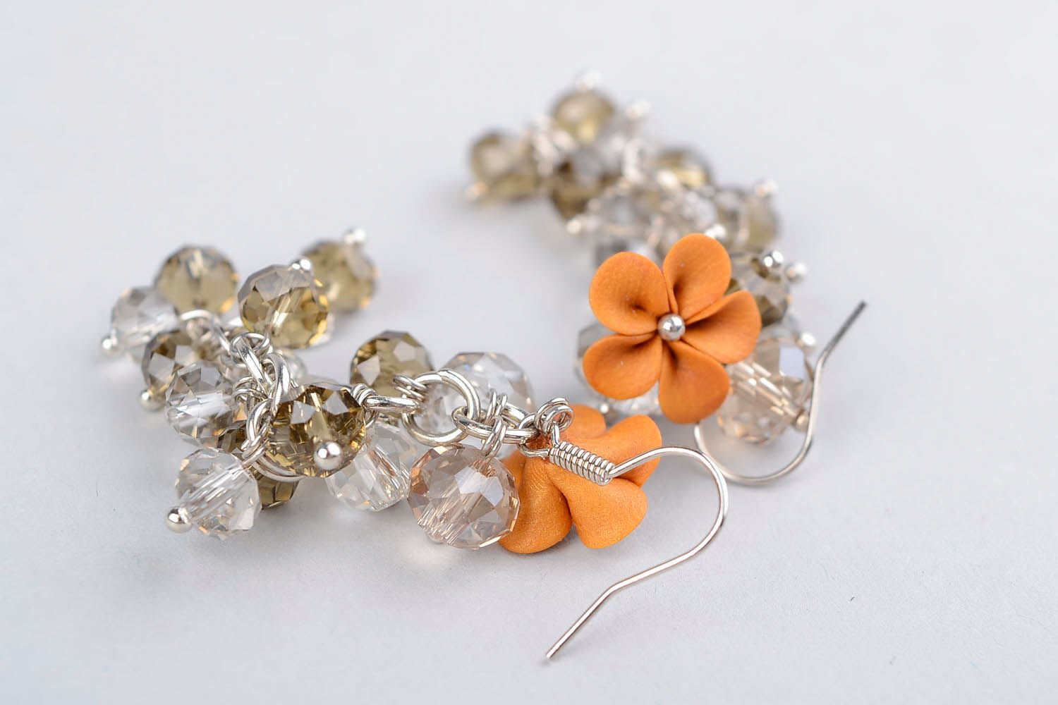 Hanging earrings Grey bunch with flower photo 2