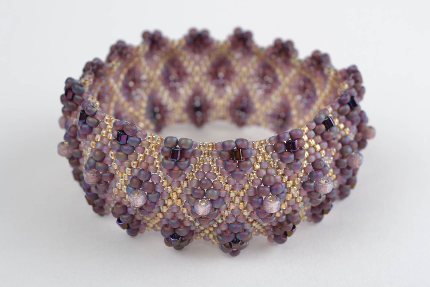 Designer Schmuck handmade Rocailles Armband Frauen Accessoire breit in Lila foto 5