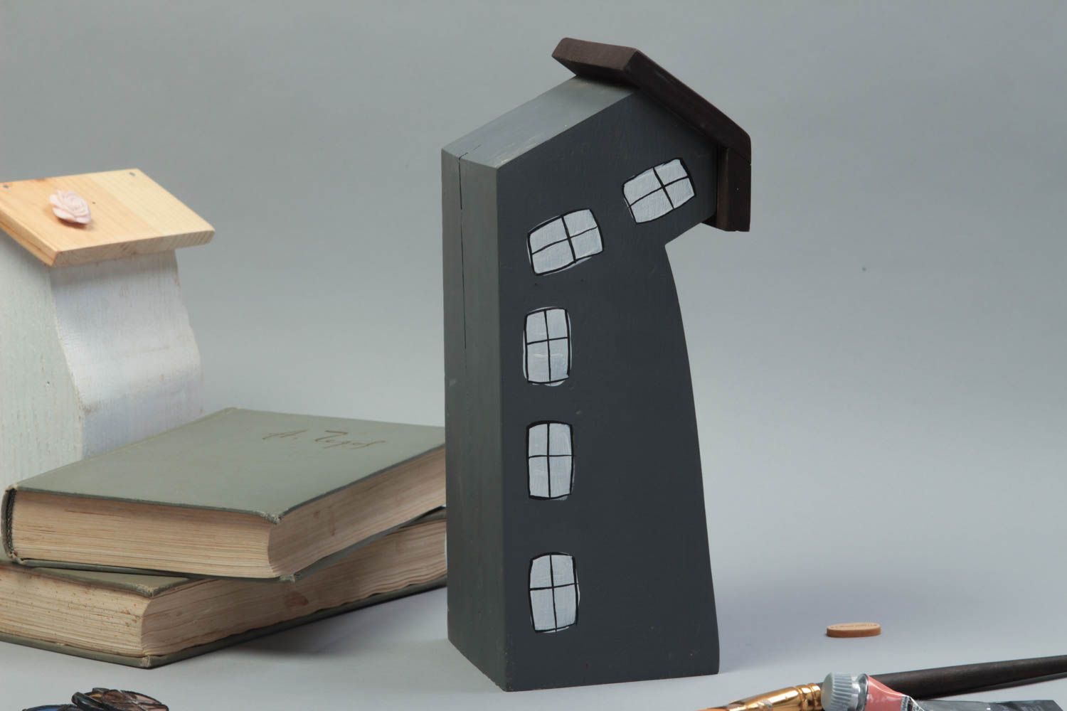 Figura artesanal con forma de casa gris decoración de hogar regalo original  foto 1