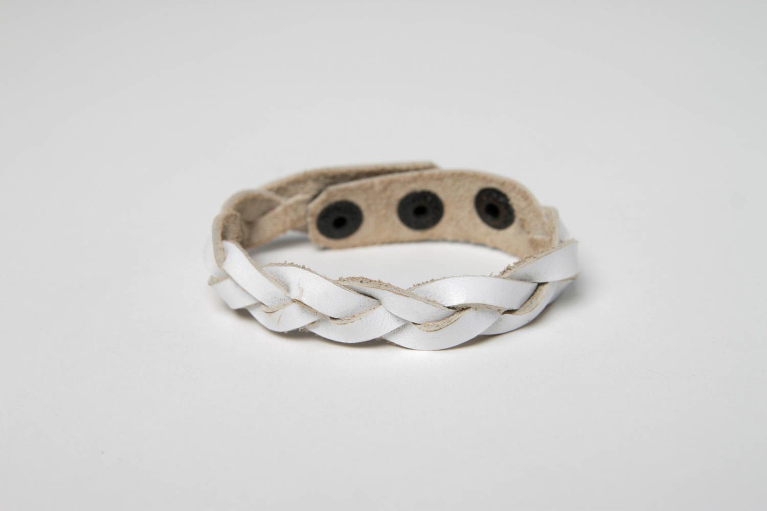 Bracelet cuir Bijou fait main blanc Accessoires design tressé boutons-pression photo 3