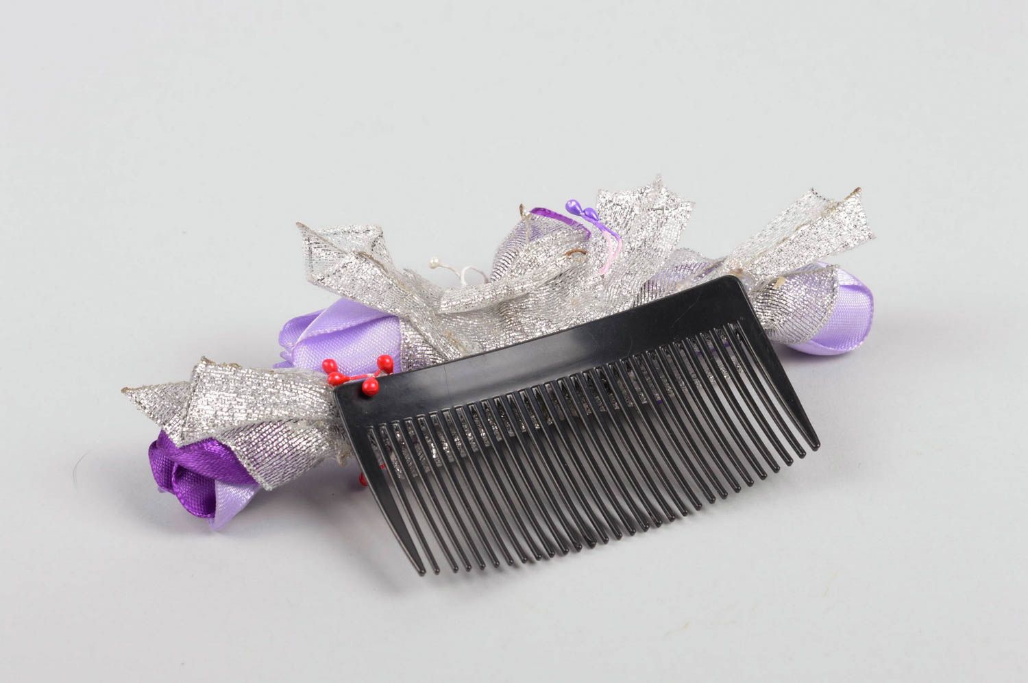 Peigne cheveux Accessoire coiffure fait main fleurs violettes Cadeau pour fille photo 4