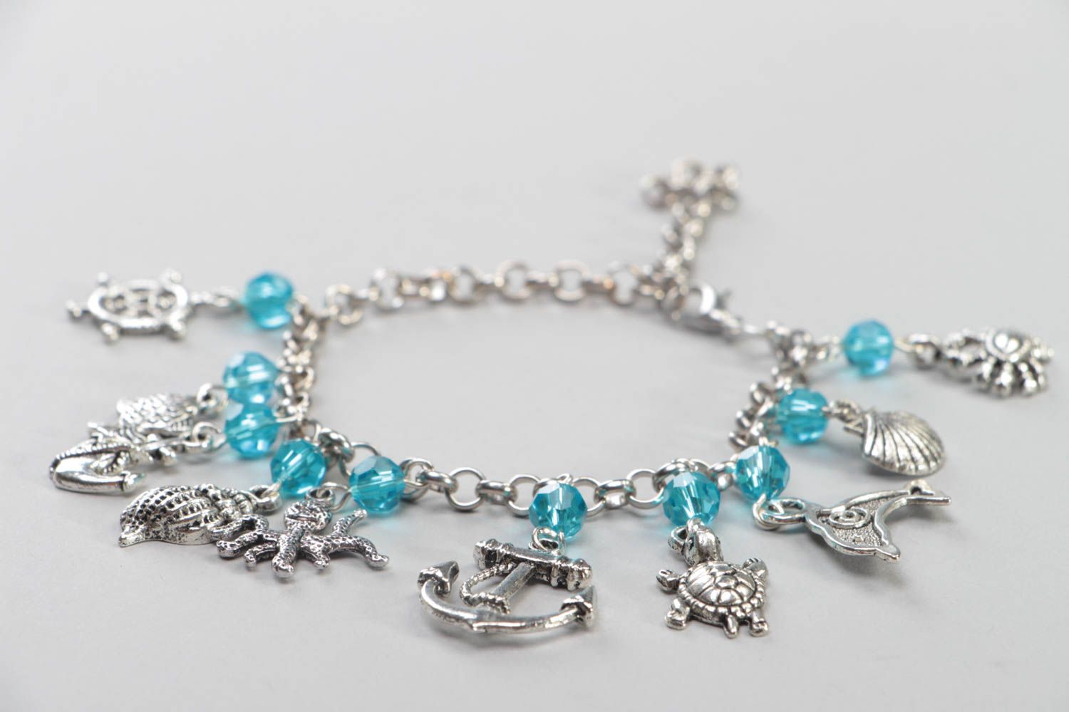 Bracelet chaîne breloques en métal perles de cristal motif marin fait main photo 3
