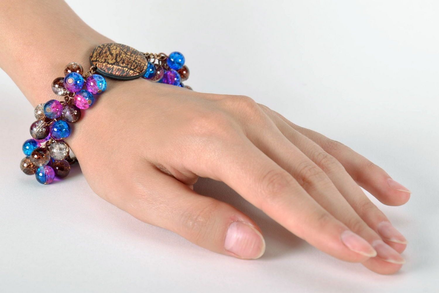 Bracelet fait main de perles multicolores photo 5