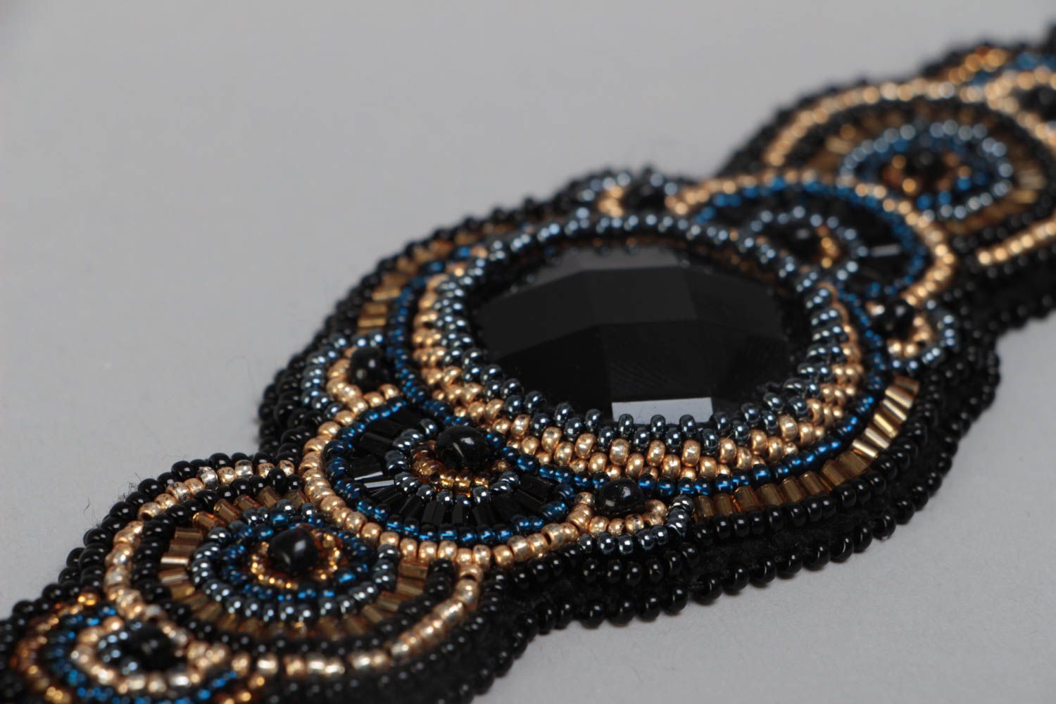 Elegant black beads bracelet with large black cabochon for women photo 3