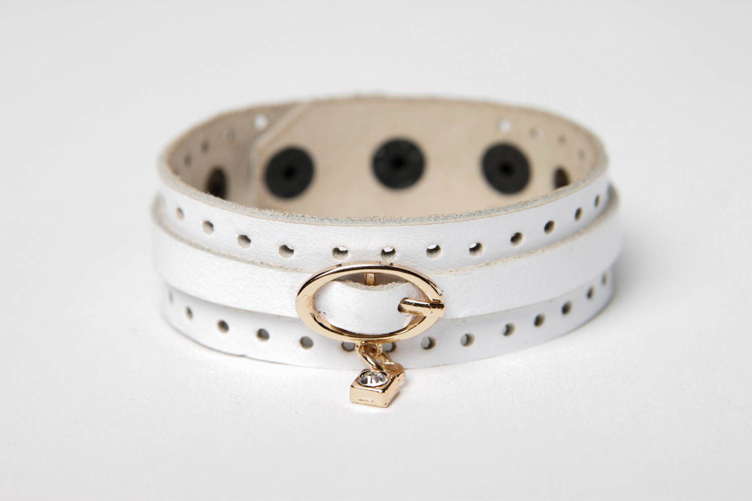 Bracelet cuir Bijou fait main blanc large boutons-pression Accessoire design photo 4