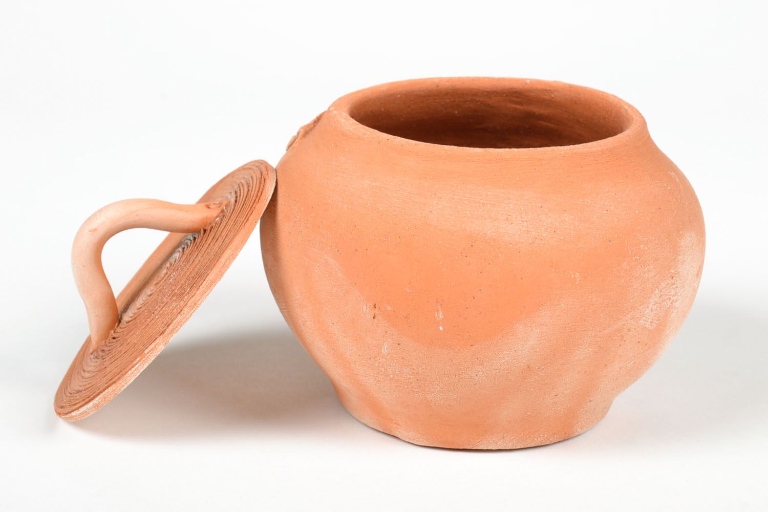 Clay pot with lid photo 4