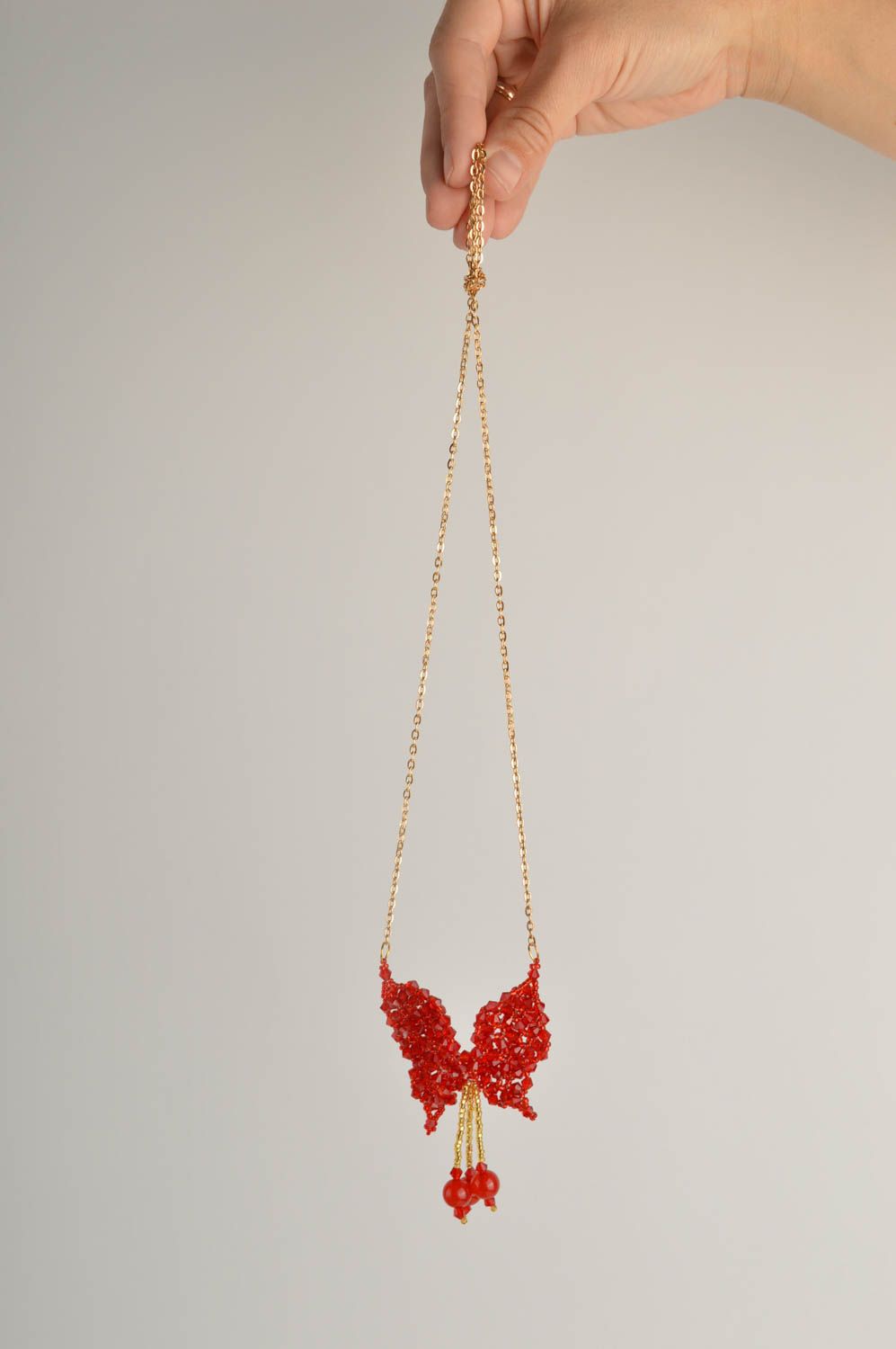 Кулон ручной работы украшение на шею украшение из бусин красная подвеска фото 2
