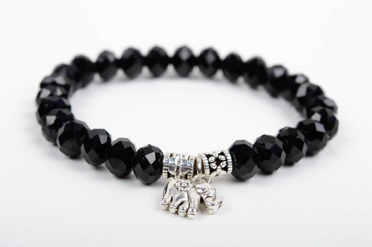 Schwarzes Armband aus Kristallen handmade mit Elefanten Schmuck für Frauen foto 2