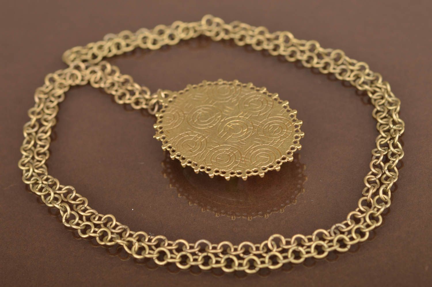 Beautiful oval handmade designer vintage pendant on long metal chain for girls photo 4