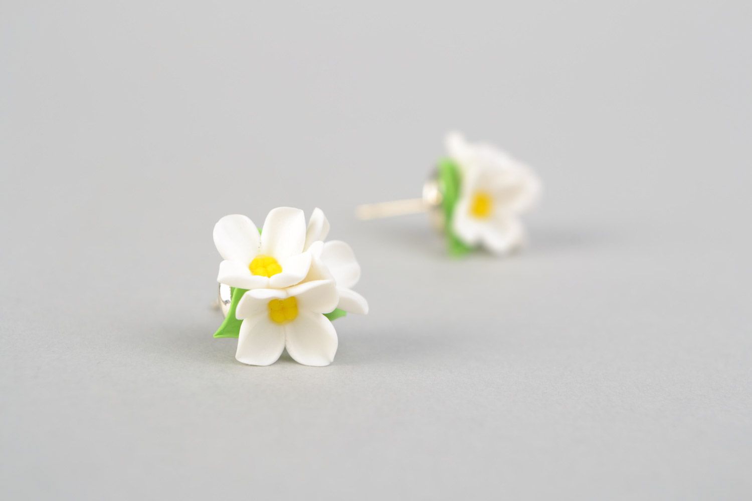 Handmade small stud earrings in the shape of polymer clay lilies of the valleys photo 5