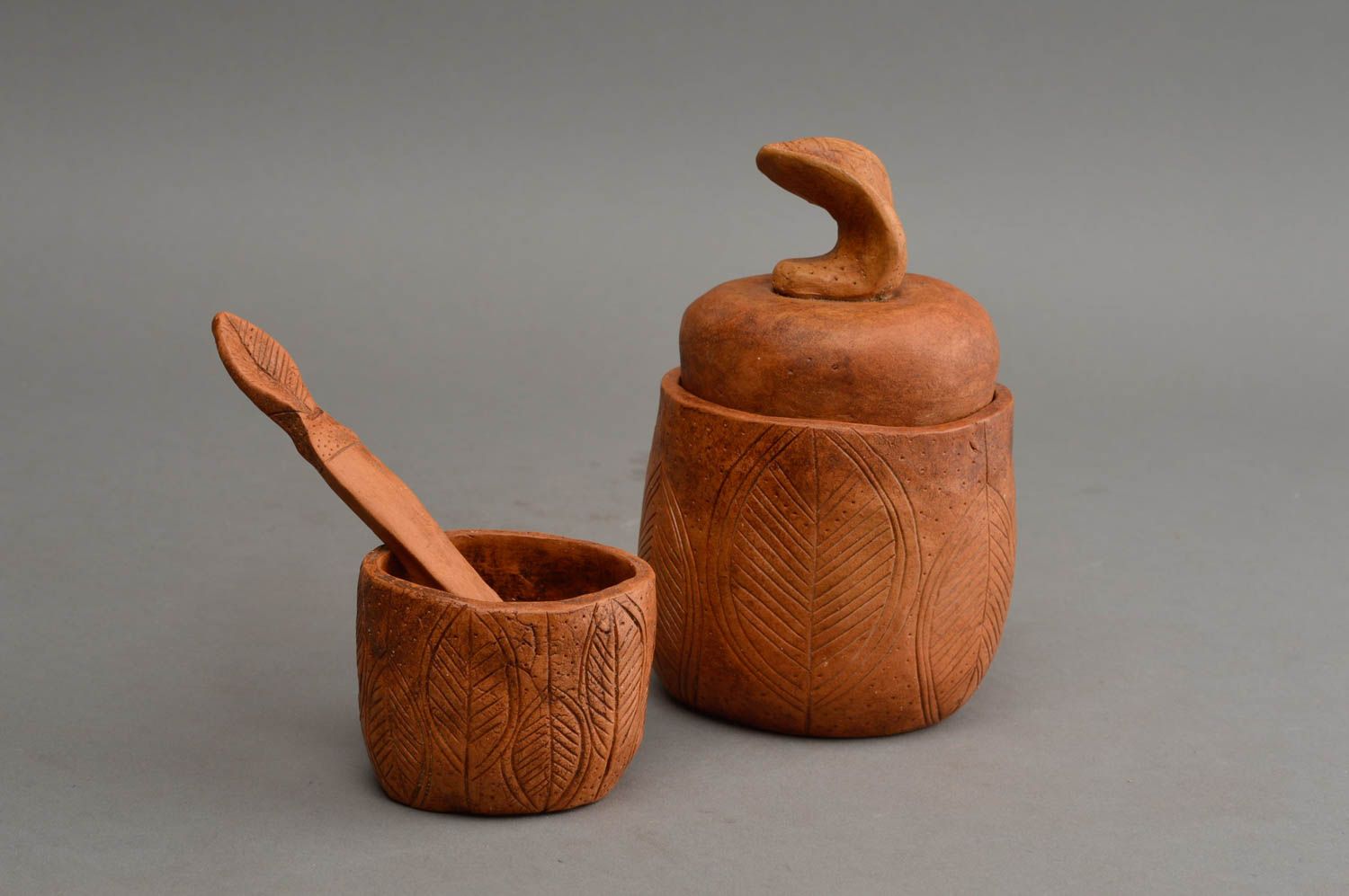Art red clay handmade pottery set of no handle cup with ceramic spoon and pot with handle photo 2