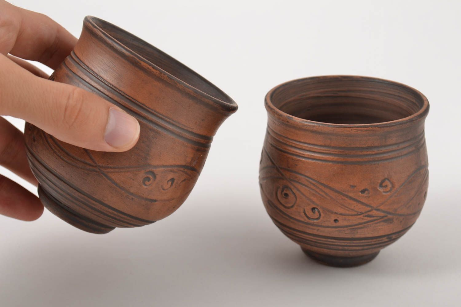 Handmade Becher aus Ton Set 2 Stück Keramik Geschirr Geschenk für Männer Ethno foto 4
