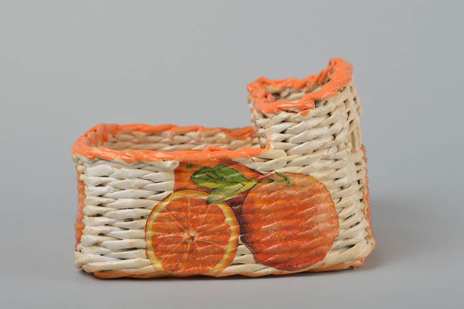 Плетеная корзина ручной работы корзина из газет декор кухни подарочная корзина  фото 3