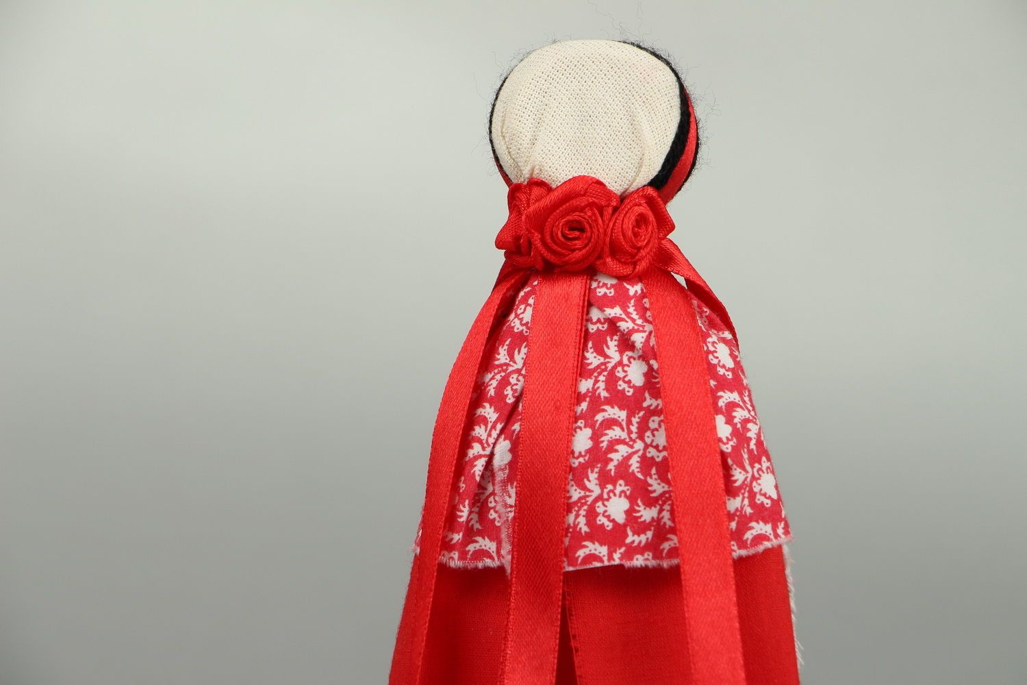 Poupée comtesse traditionnelle réalisée en tissu photo 3