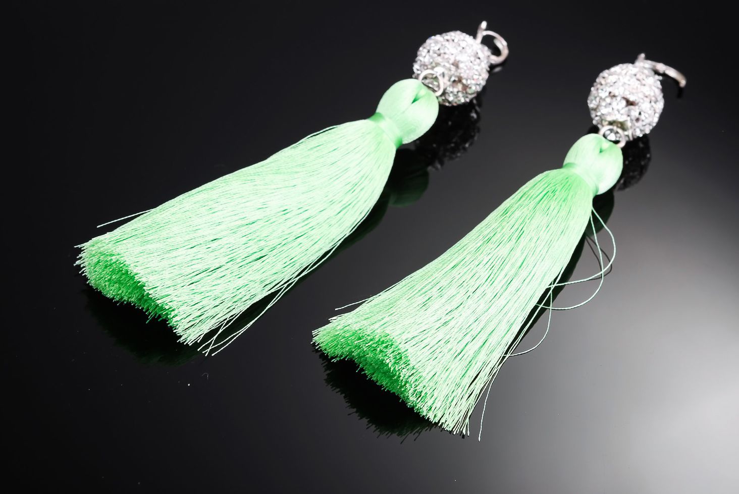 Earrings made of threads Mint photo 4