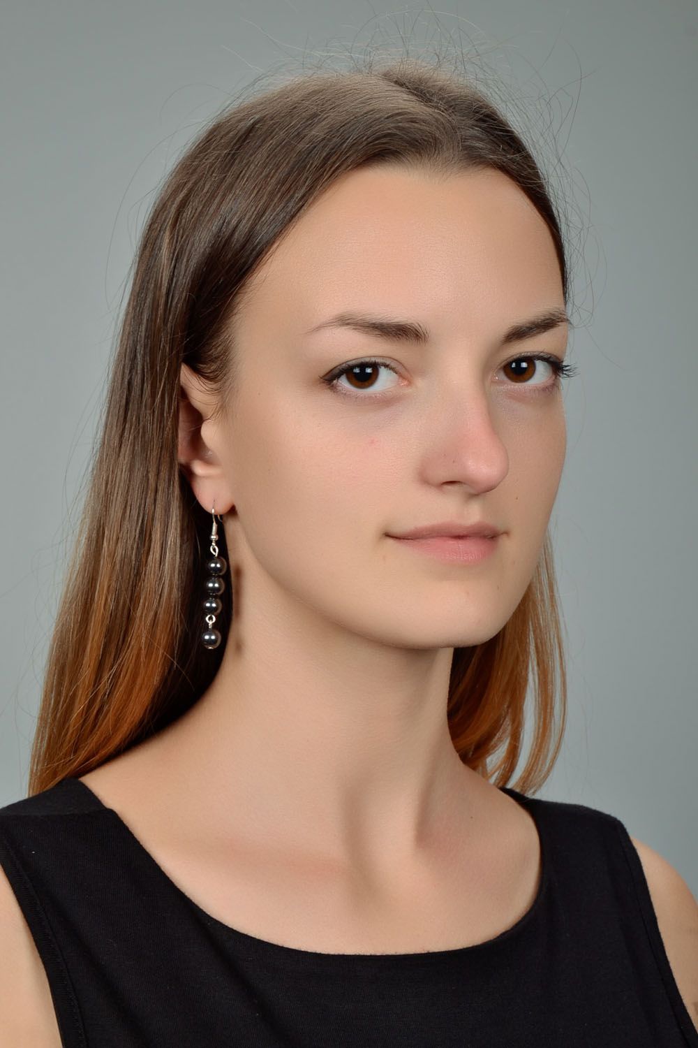 Long earrings with hematite photo 1