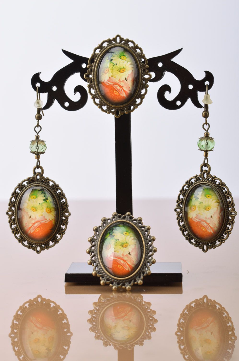 Set of handmade vintage jewelry on metal basis brooch ring and earrings  photo 5