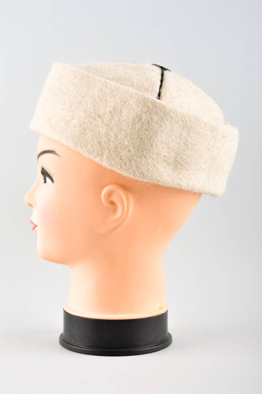 Mütze für Männer handgemachte Mütze aus Wolle modisches Accessoire für Männer foto 3
