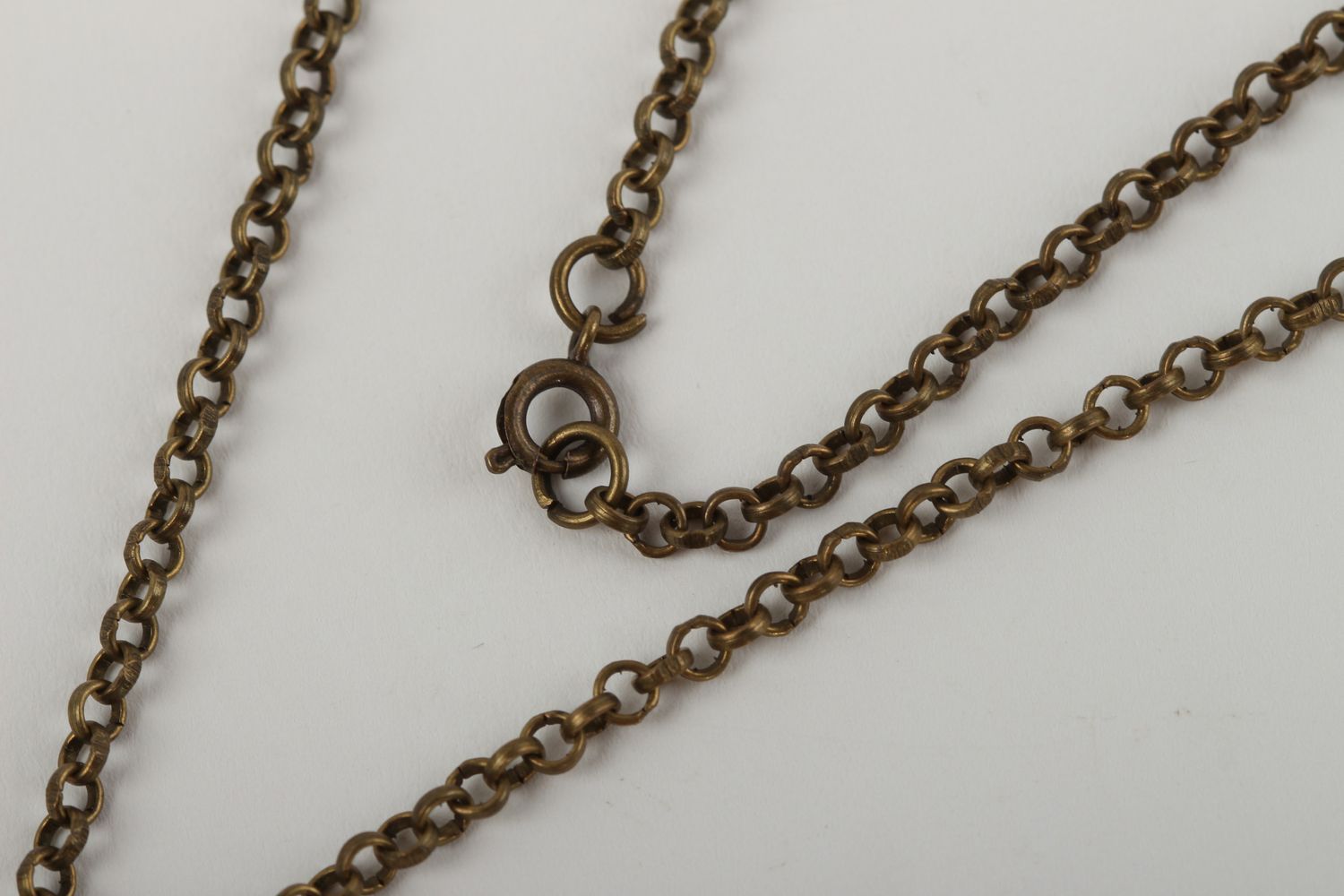 Epoxy resin pendant on long chain fashion bijouterie vintage pendant for women photo 4
