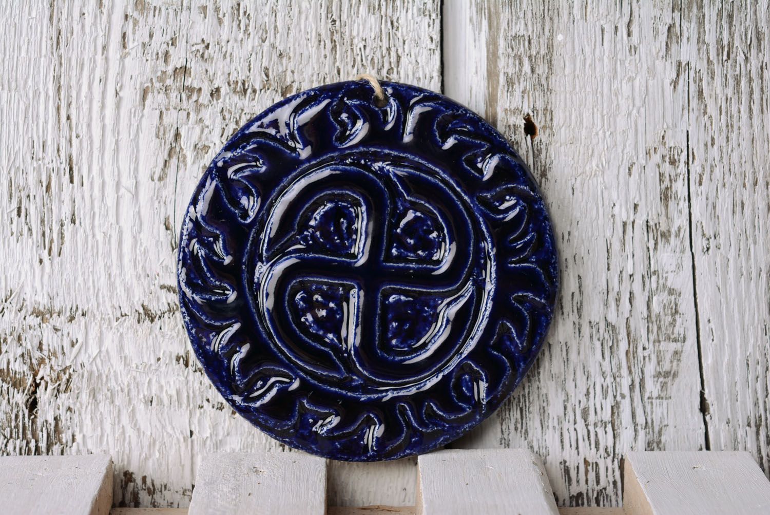 Guardião-pingente eslavo de cerâmica  para parede feito à mão Solard foto 1