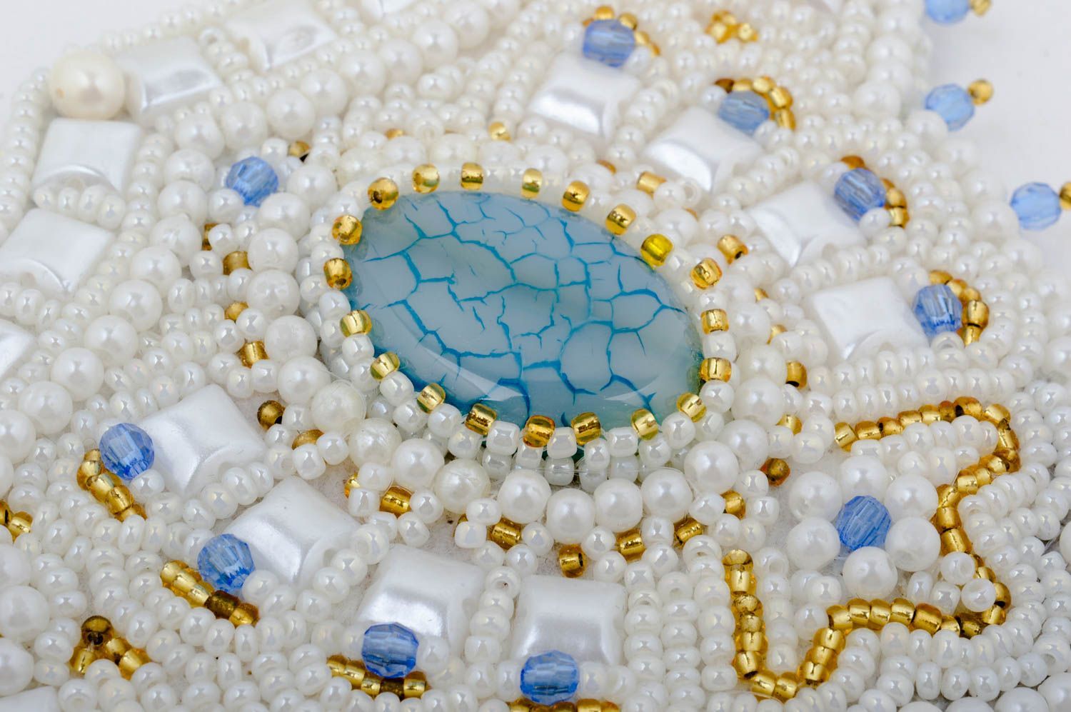 Collier en perles de rocaille Bijou fait main blanc avec agate Cadeau femme photo 4