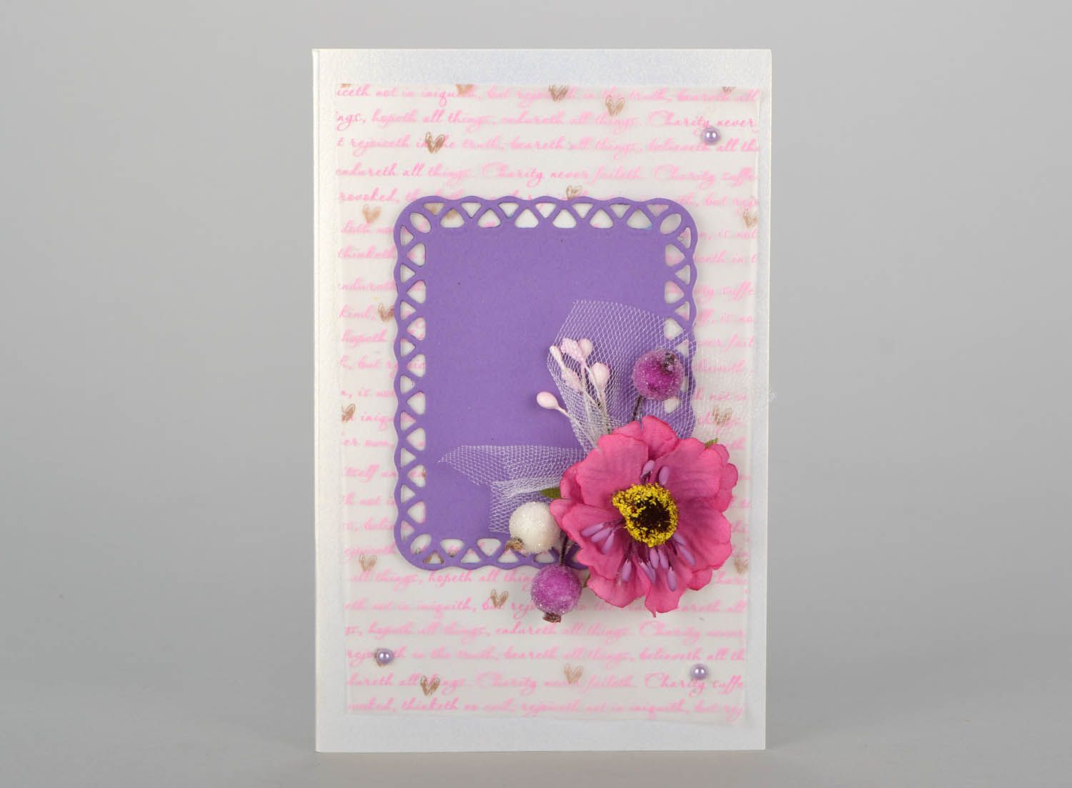 Cartão de felicitações artesanal com flores foto 1