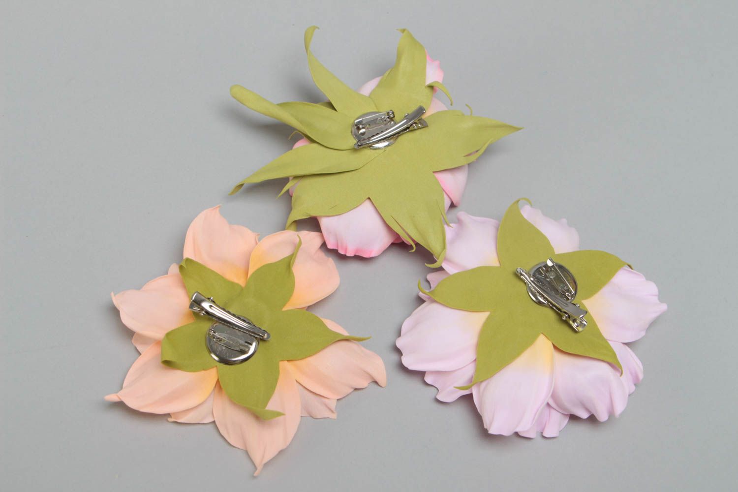 Set of 3 handmade decorative hair clips brooches with tender foamiran flowers photo 4