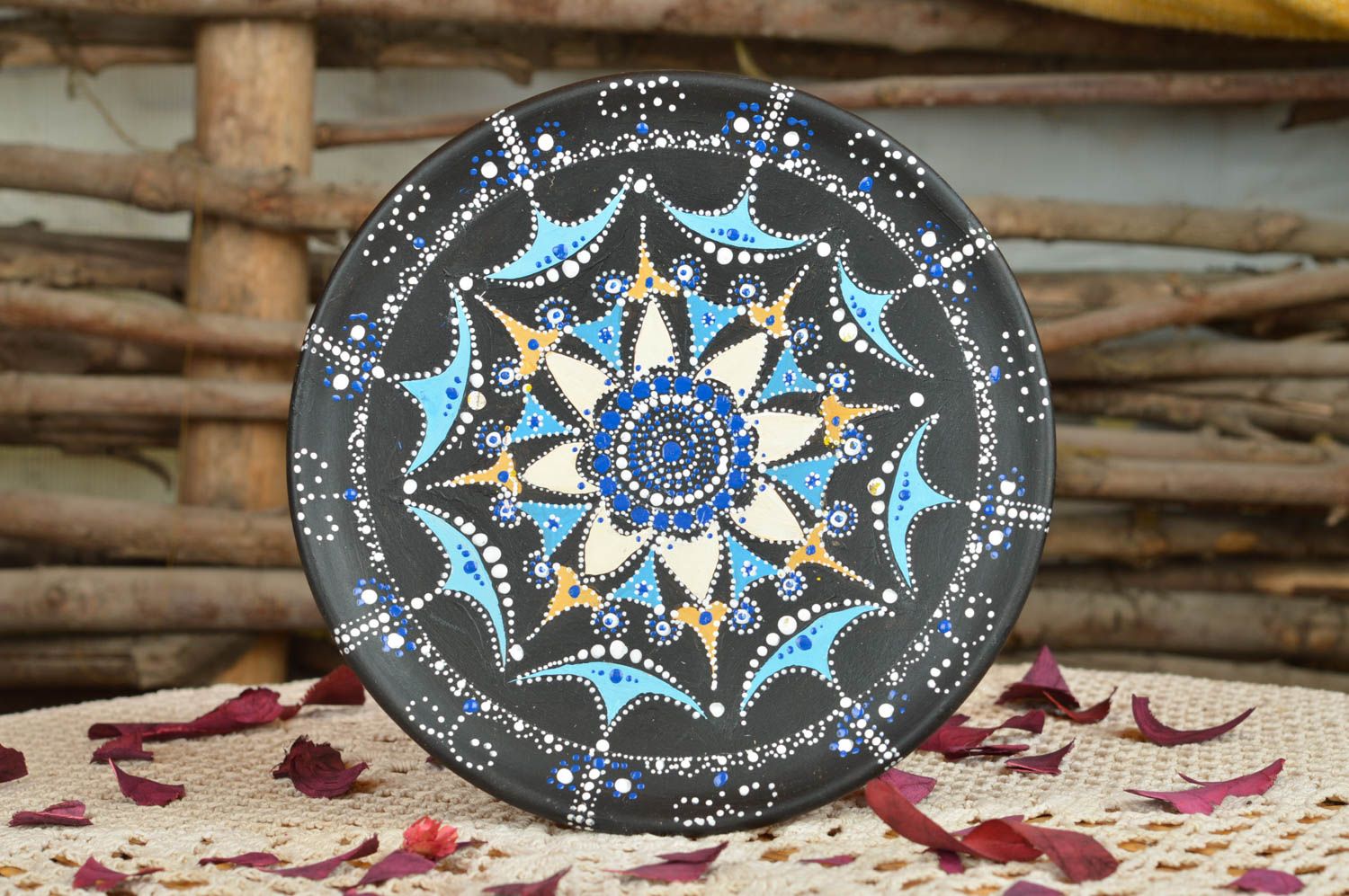 Керамическая декоративная тарелка с узором настенное панно ручной работы  фото 1