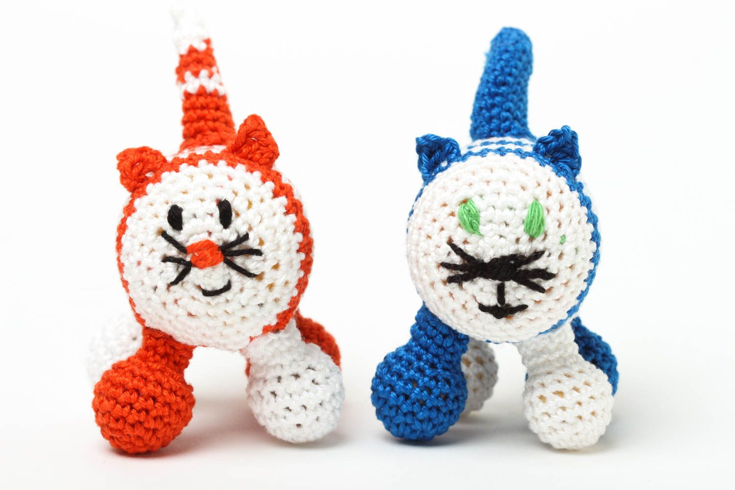 Игрушки для детей игрушки ручной работы игрушки погремушки котики набор 2 шт фото 3