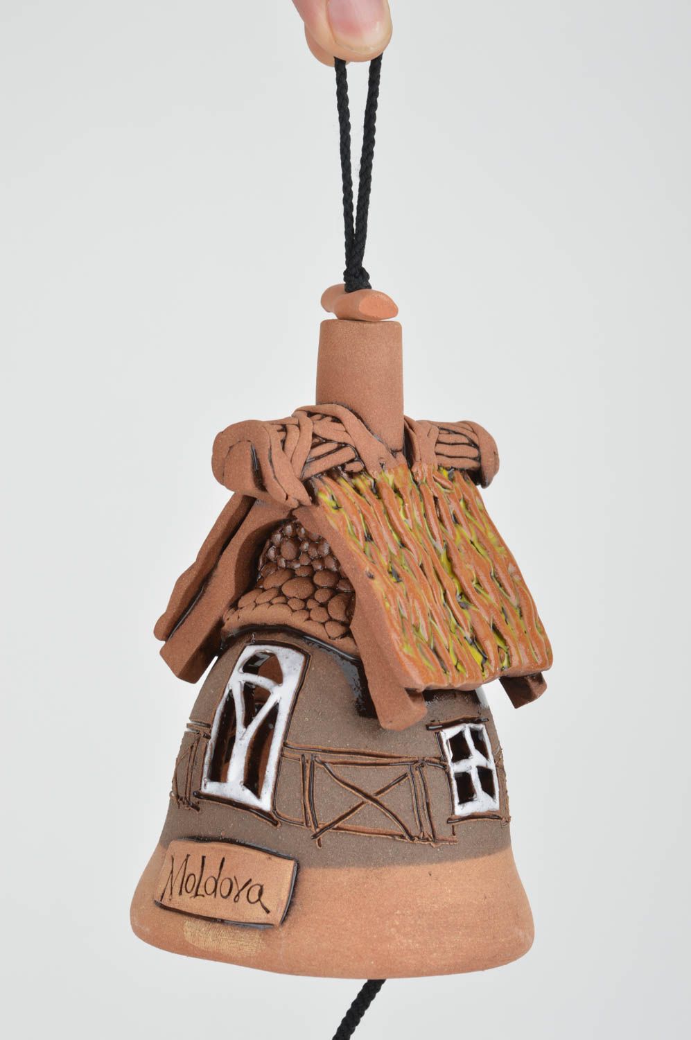 Clochette en argile faite main décorative à suspendre Grande maisonnette photo 3
