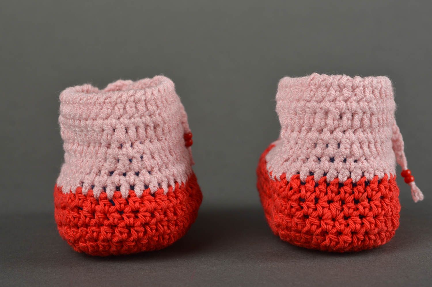 Handmade Schuhe für Baby rot rosa Babyschuhe Baby Häkelschuhe aus Baumwolle foto 5