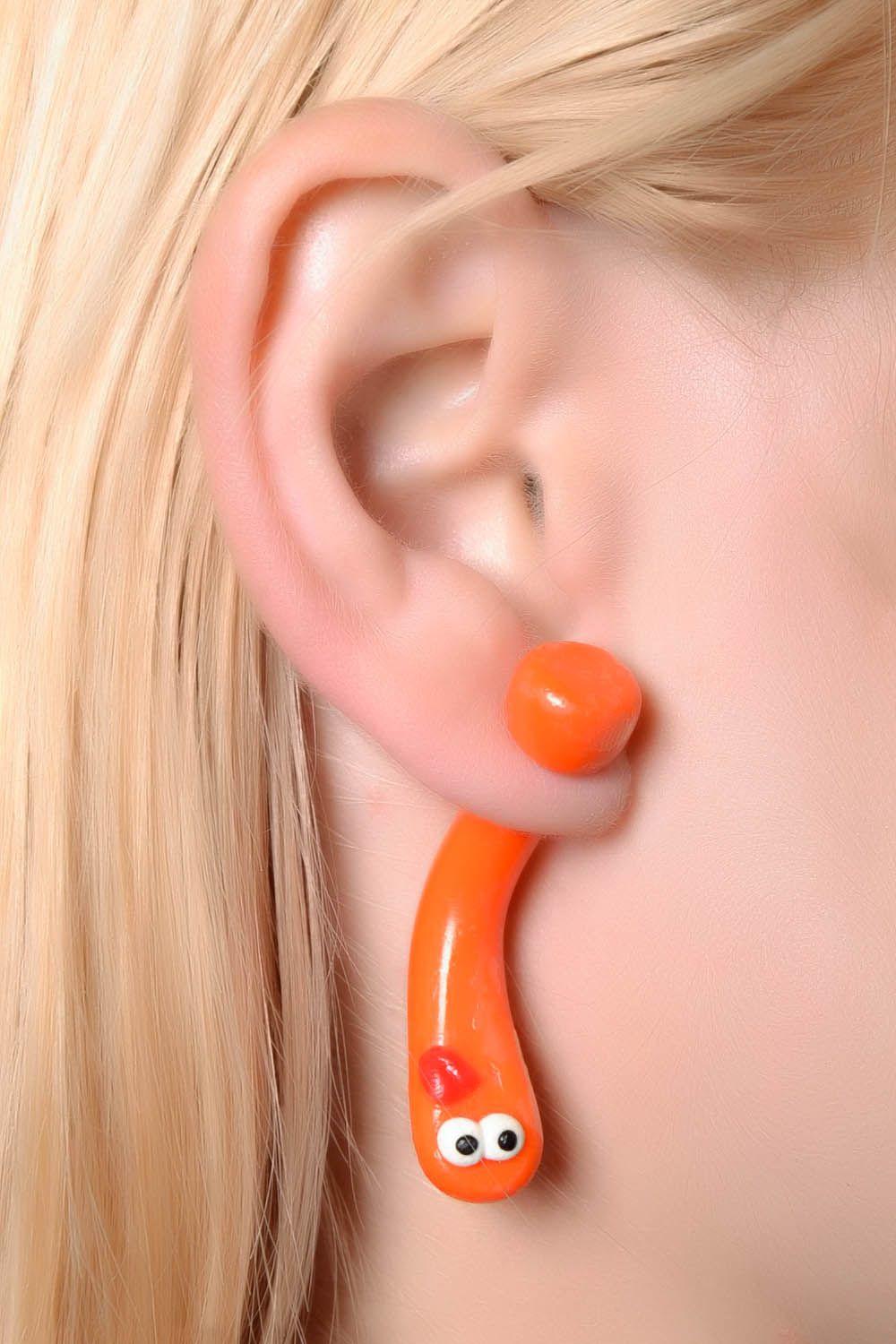 Boucle d'oreille faite main Vermisseau orange  photo 2