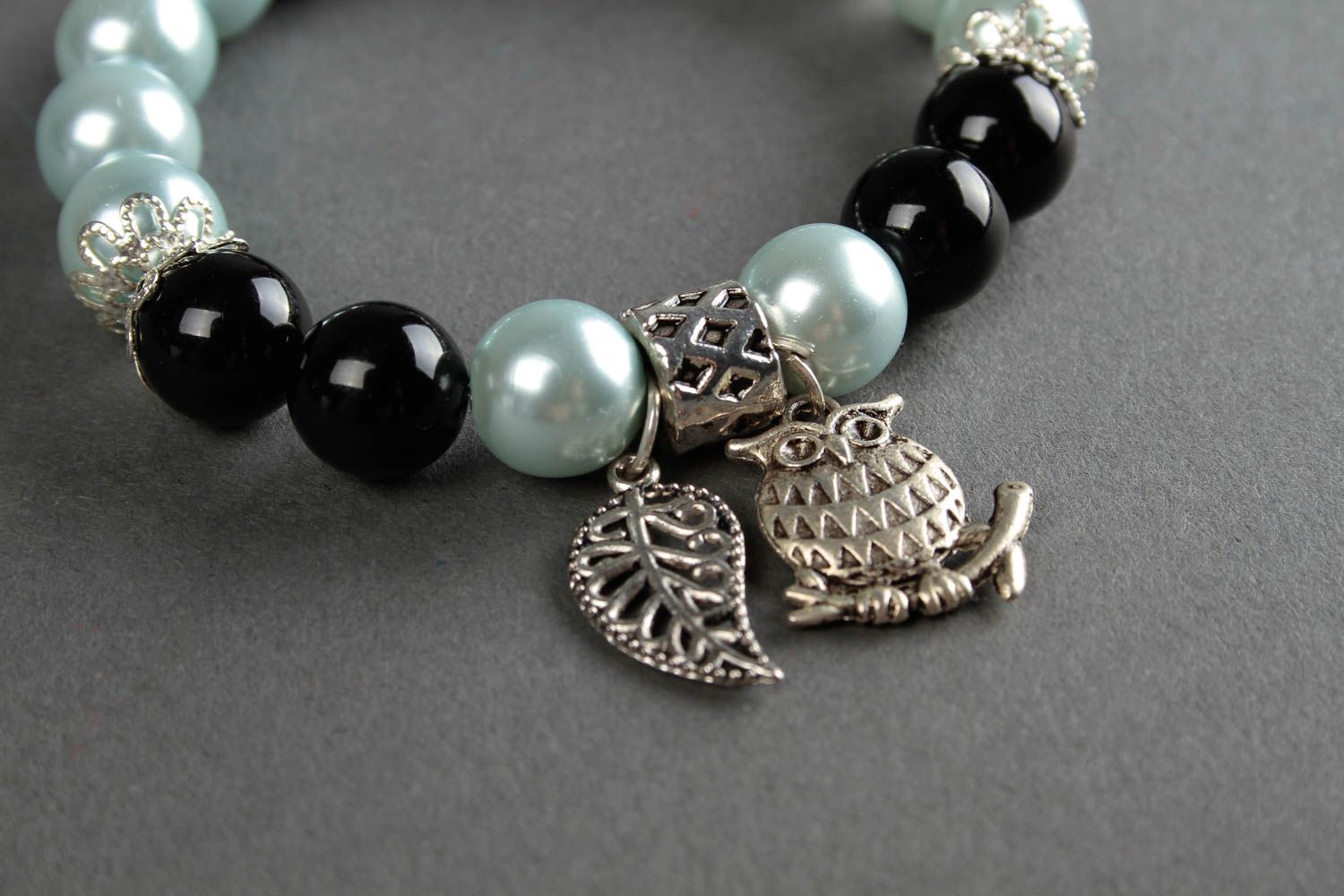 Handmade black and silver color beads bracelet with owl charm for young girls photo 6