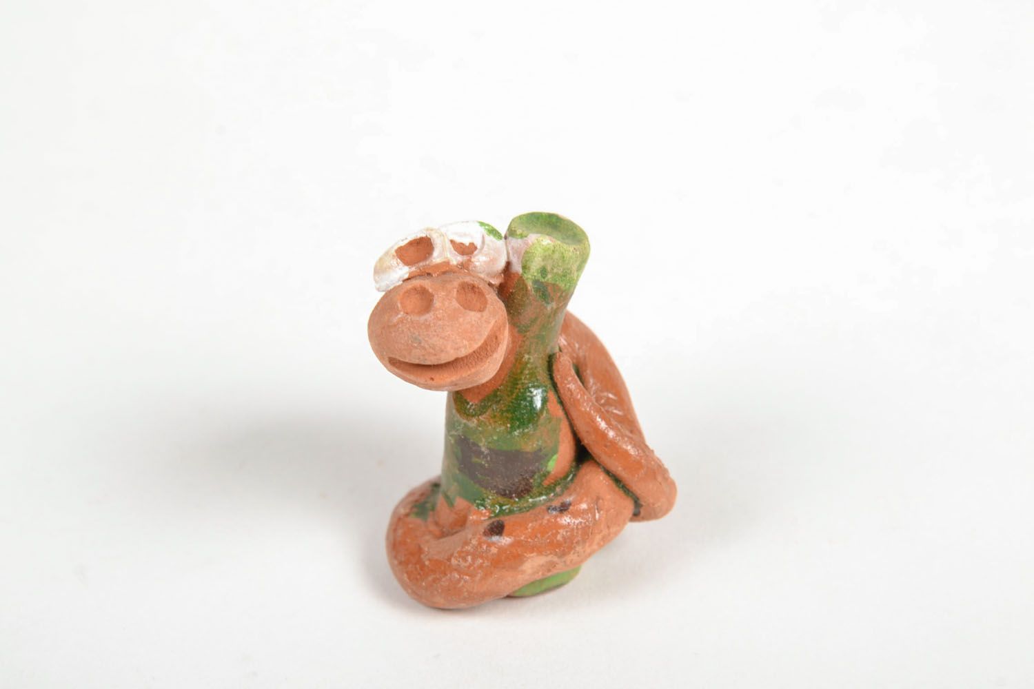 Clay snake figurine photo 2