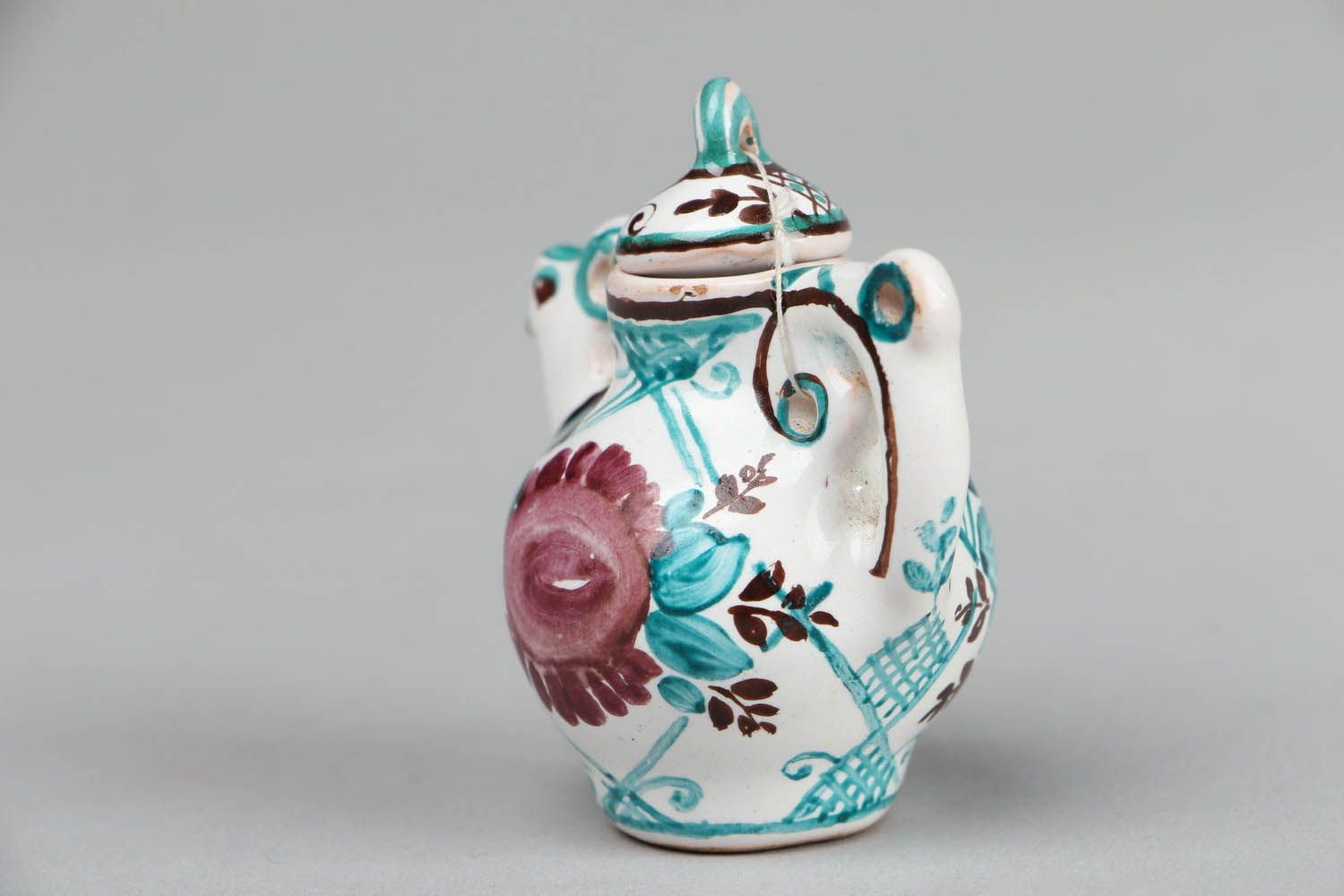 Small decorative teapot photo 2