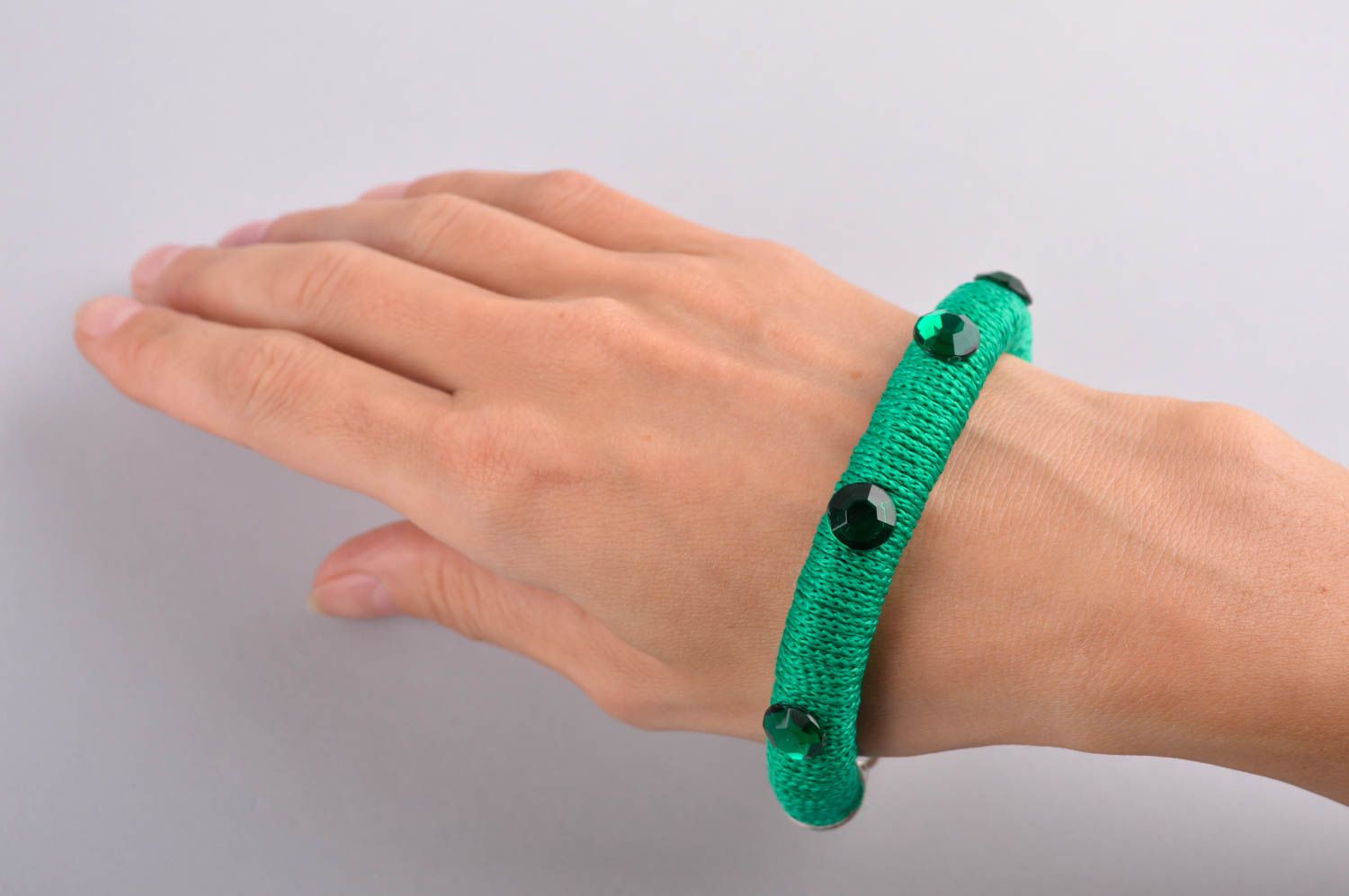 Bracelet fils strass Bijou fait main design original vert Cadeau femme photo 4
